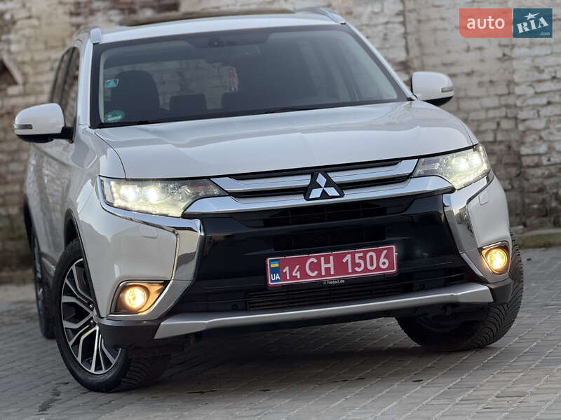 Внедорожник / Кроссовер Mitsubishi Outlander 2016 в Самборе фото 5 Внедорожник / Кроссовер Mitsubishi Outlander 2016 в Самборе