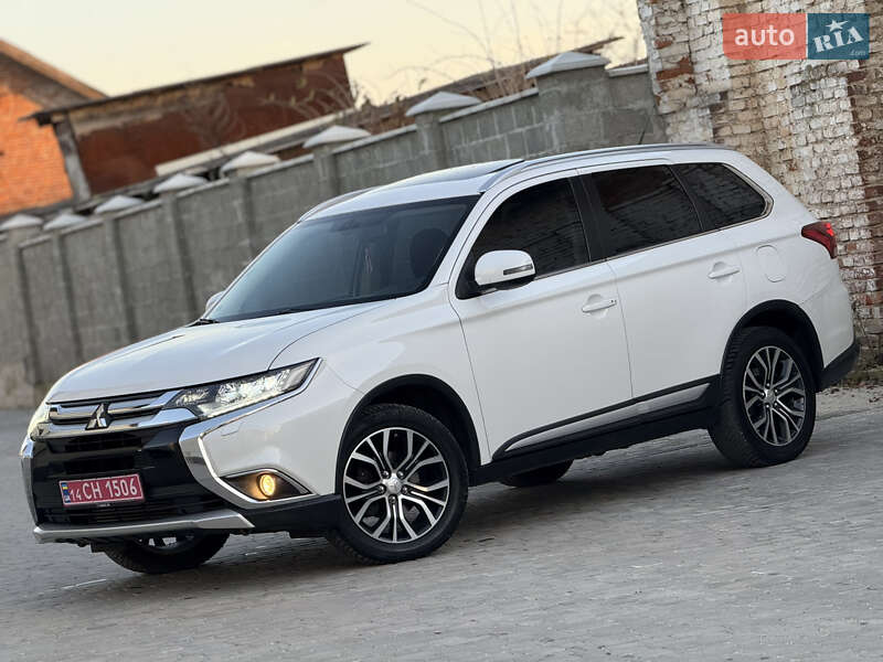 Внедорожник / Кроссовер Mitsubishi Outlander 2016 в Самборе фото 12 Внедорожник / Кроссовер Mitsubishi Outlander 2016 в Самборе