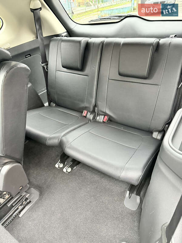 Внедорожник / Кроссовер Mitsubishi Outlander 2016 в Самборе фото 78 Внедорожник / Кроссовер Mitsubishi Outlander 2016 в Самборе