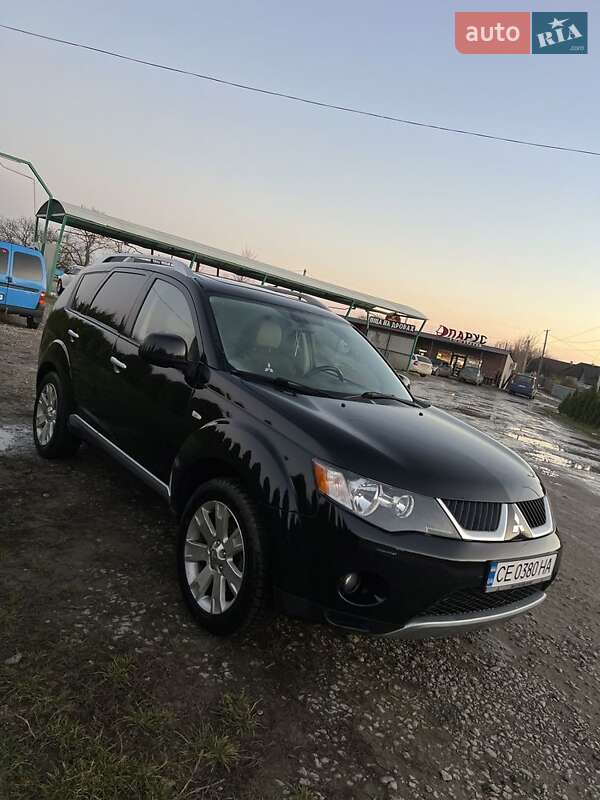 Позашляховик / Кросовер Mitsubishi Outlander 2008 в Чернівцях фото 5 Позашляховик / Кросовер Mitsubishi Outlander 2008 в Чернівцях