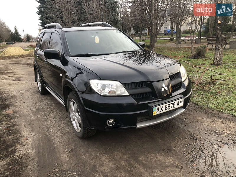 Позашляховик / Кросовер Mitsubishi Outlander 2007 в Харкові