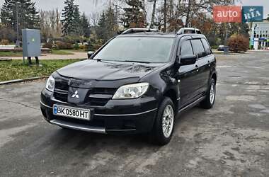 Внедорожник / Кроссовер Mitsubishi Outlander 2007 в Киеве