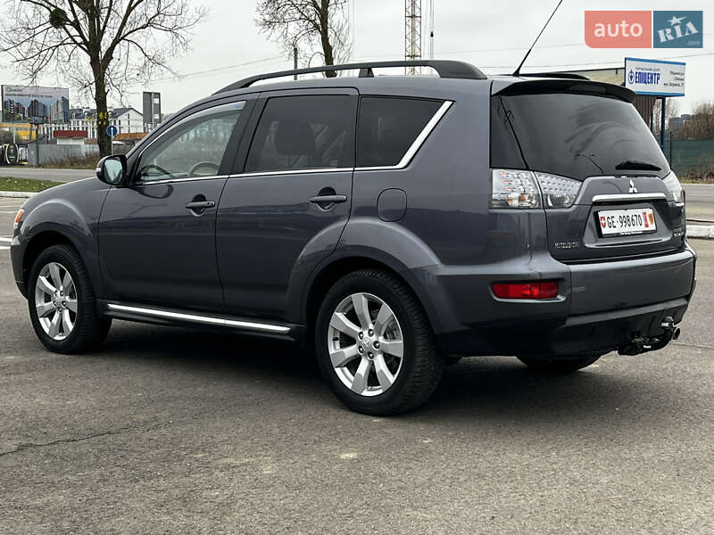 Внедорожник / Кроссовер Mitsubishi Outlander 2012 в Луцке фото 5 Внедорожник / Кроссовер Mitsubishi Outlander 2012 в Луцке