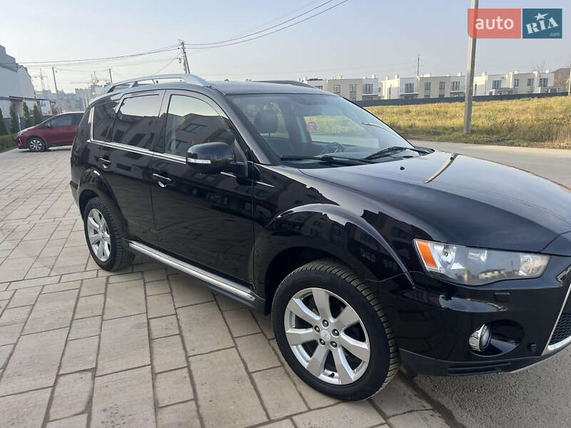 Внедорожник / Кроссовер Mitsubishi Outlander 2010 в Ивано-Франковске фото 13 Внедорожник / Кроссовер Mitsubishi Outlander 2010 в Ивано-Франковске