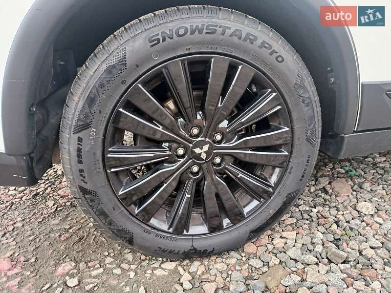 Внедорожник / Кроссовер Mitsubishi Outlander 2020 в Вышгороде