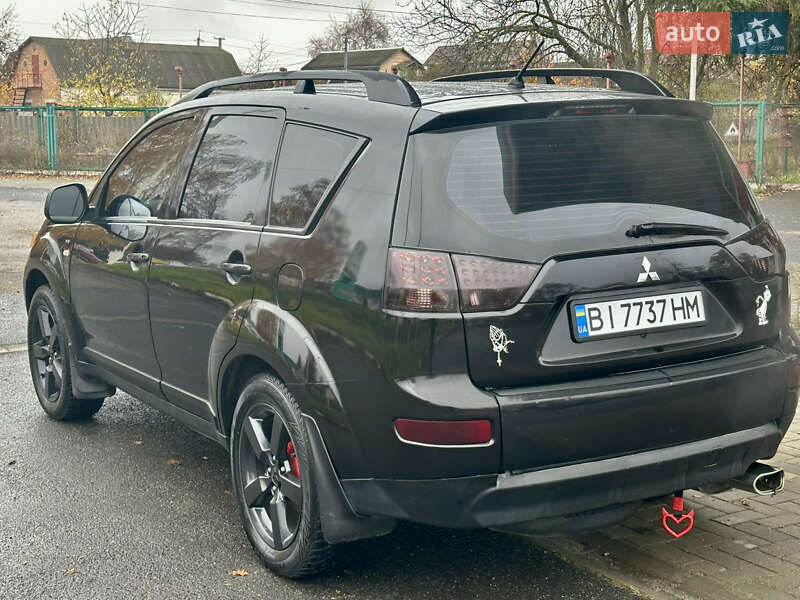 Внедорожник / Кроссовер Mitsubishi Outlander 2007 в Полтаве фото 8 Внедорожник / Кроссовер Mitsubishi Outlander 2007 в Полтаве