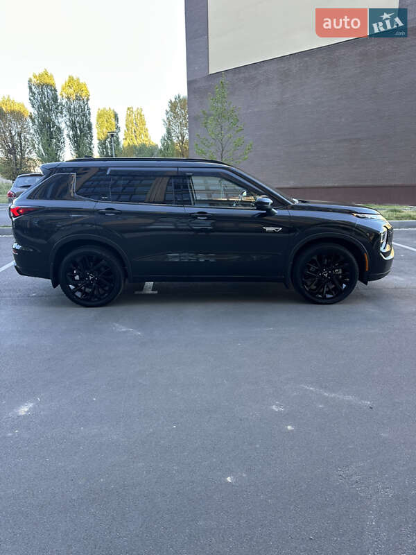 Внедорожник / Кроссовер Mitsubishi Outlander 2024 в Чернигове фото 6 Внедорожник / Кроссовер Mitsubishi Outlander 2024 в Чернигове