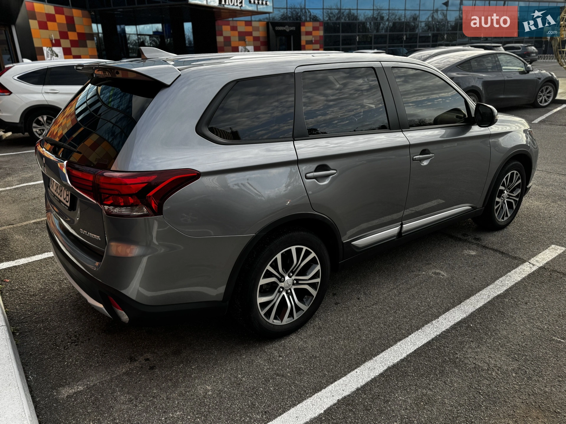 2017 Mitsubishi Outlander - мініатюра 7