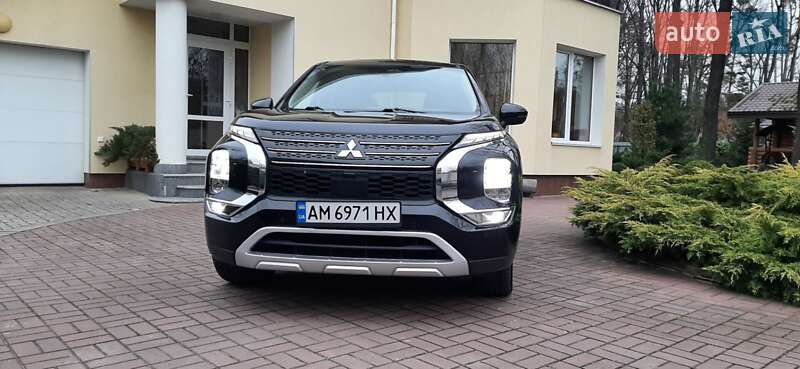 Внедорожник / Кроссовер Mitsubishi Outlander 2022 в Житомире фото 10 Внедорожник / Кроссовер Mitsubishi Outlander 2022 в Житомире