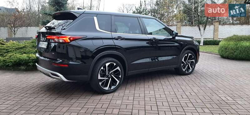 Внедорожник / Кроссовер Mitsubishi Outlander 2022 в Житомире фото 2 Внедорожник / Кроссовер Mitsubishi Outlander 2022 в Житомире