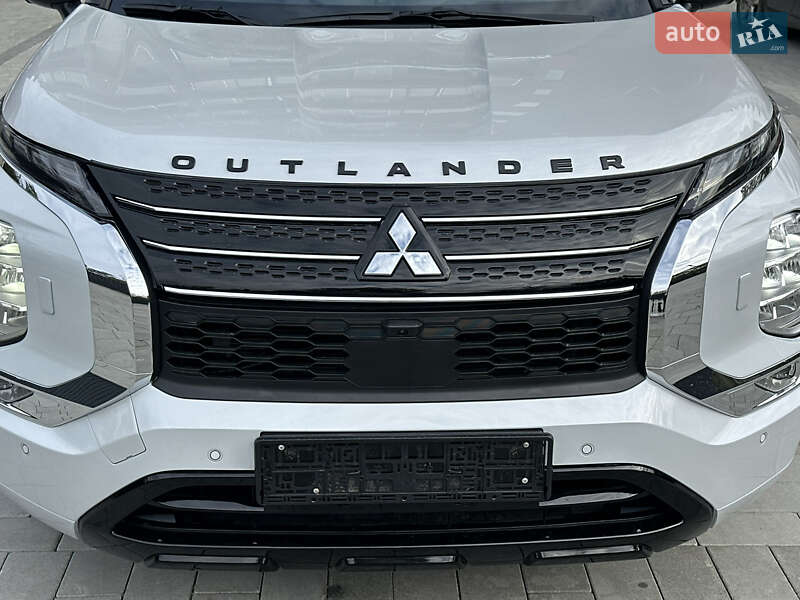 Внедорожник / Кроссовер Mitsubishi Outlander 2021 в Ужгороде фото 38 Внедорожник / Кроссовер Mitsubishi Outlander 2021 в Ужгороде