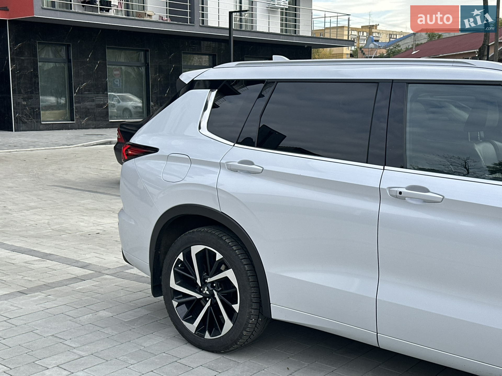 2021 Mitsubishi Outlander - мініатюра 49