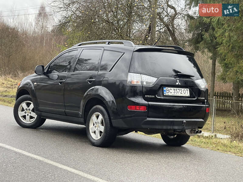 Внедорожник / Кроссовер Mitsubishi Outlander 2007 в Турке
