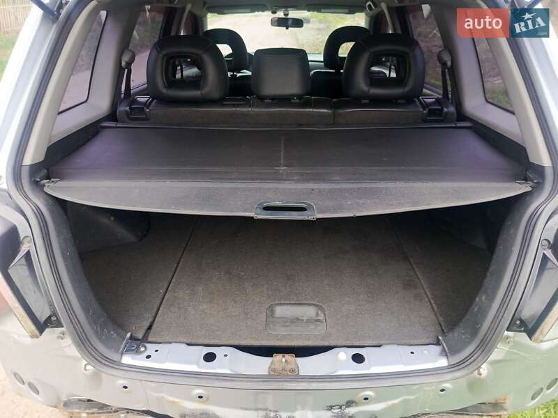 Позашляховик / Кросовер Mitsubishi Outlander 2005 в Катеринопілі