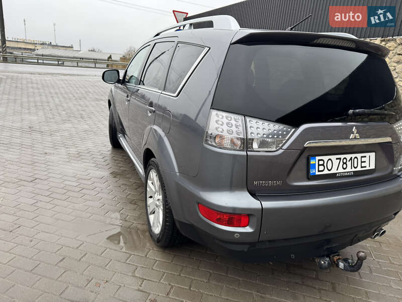 Внедорожник / Кроссовер Mitsubishi Outlander 2010 в Тернополе