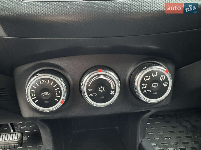 Внедорожник / Кроссовер Mitsubishi Outlander 2010 в Тернополе