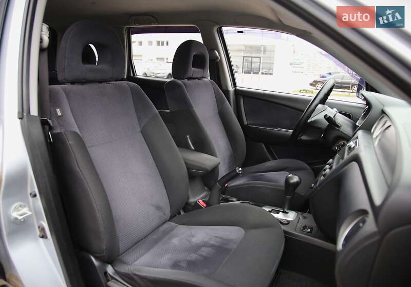 Внедорожник / Кроссовер Mitsubishi Outlander 2006 в Харькове