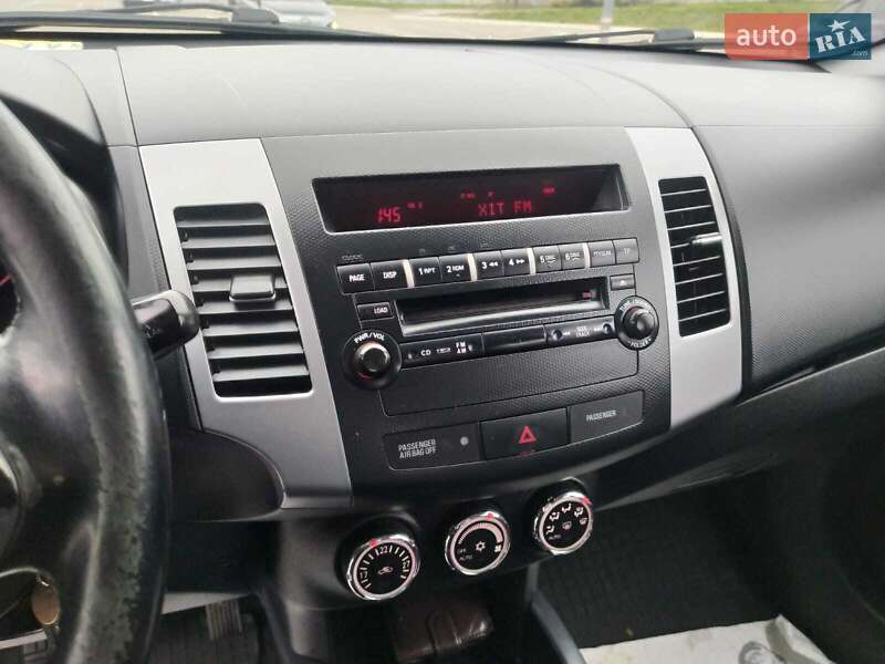 Позашляховик / Кросовер Mitsubishi Outlander 2010 в Вінниці