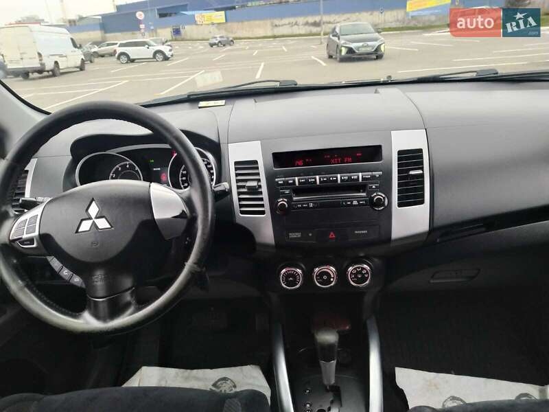 Позашляховик / Кросовер Mitsubishi Outlander 2010 в Вінниці