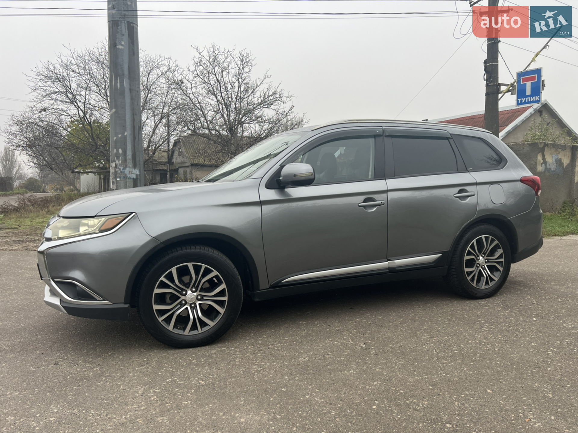 2017 Mitsubishi Outlander - мініатюра 4