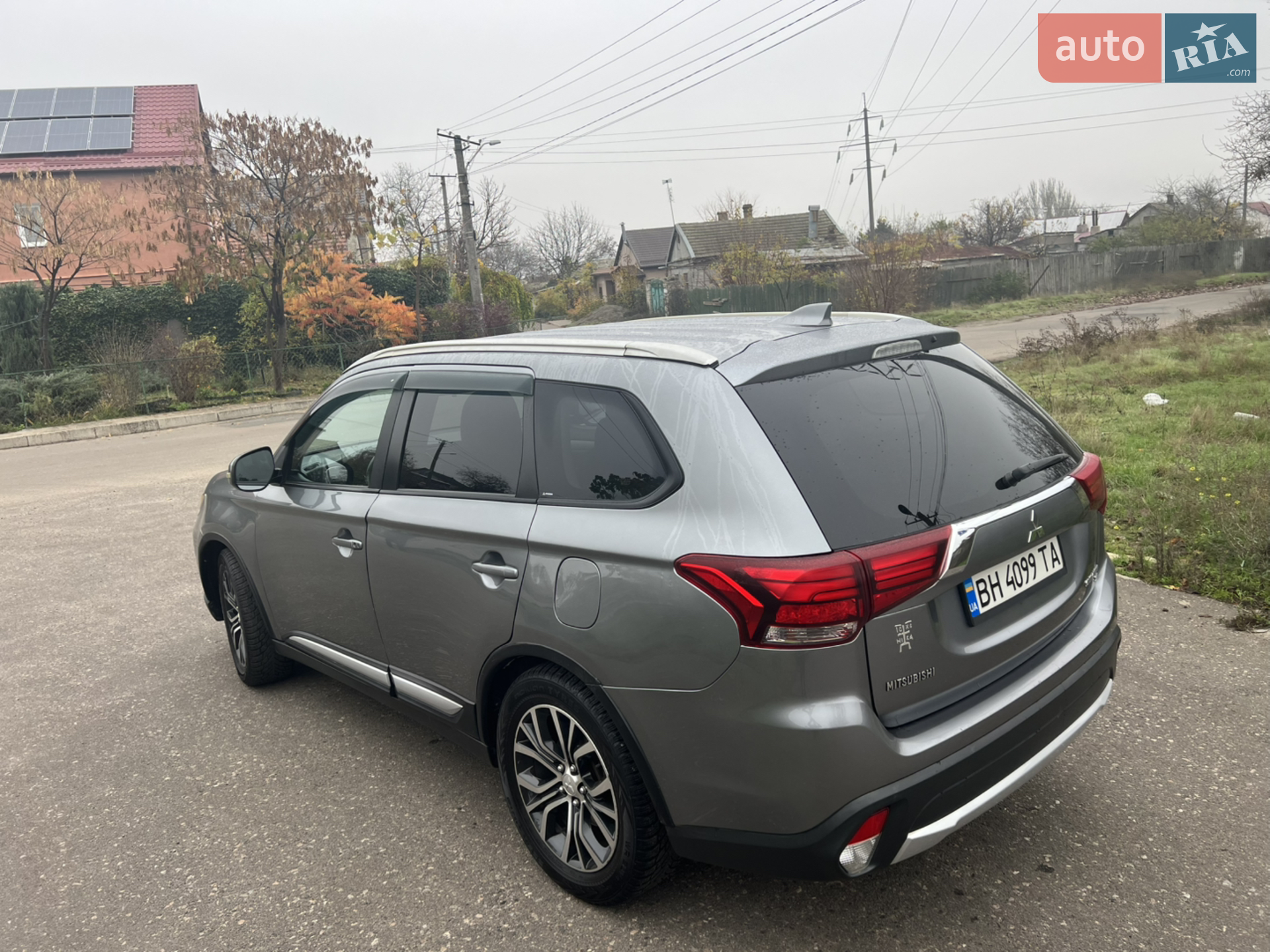 2017 Mitsubishi Outlander - мініатюра 6