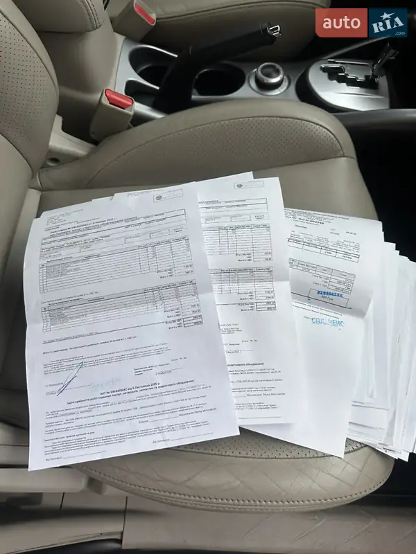 Внедорожник / Кроссовер Mitsubishi Outlander 2009 в Киеве документ 2 фото Внедорожник / Кроссовер Mitsubishi Outlander 2009 в Киеве документ