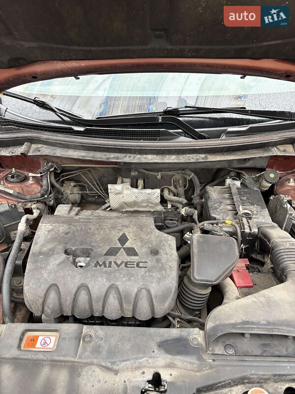 Позашляховик / Кросовер Mitsubishi Outlander 2013 в Івано-Франківську фото 6 Позашляховик / Кросовер Mitsubishi Outlander 2013 в Івано-Франківську