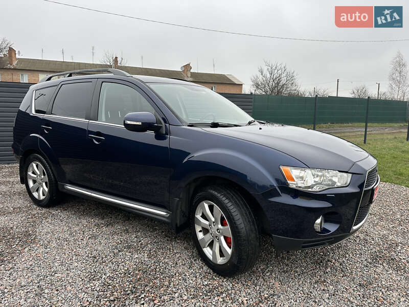Позашляховик / Кросовер Mitsubishi Outlander 2011 в Миргороді фото 6 Позашляховик / Кросовер Mitsubishi Outlander 2011 в Миргороді