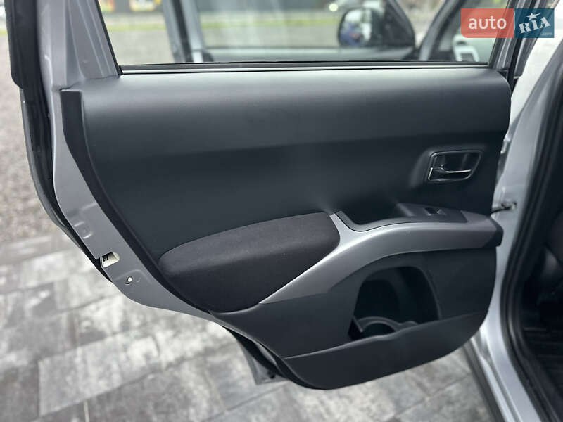 Внедорожник / Кроссовер Mitsubishi Outlander 2008 в Виннице