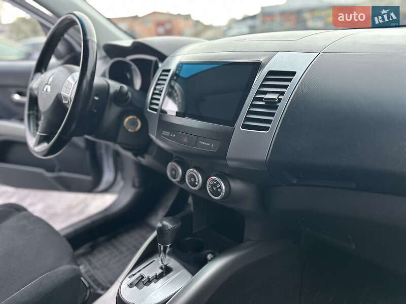 Внедорожник / Кроссовер Mitsubishi Outlander 2008 в Виннице