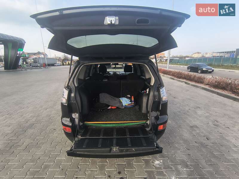 Внедорожник / Кроссовер Mitsubishi Outlander 2008 в Стрые фото 10 Внедорожник / Кроссовер Mitsubishi Outlander 2008 в Стрые