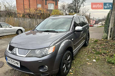 Позашляховик / Кросовер Mitsubishi Outlander 2009 в Києві