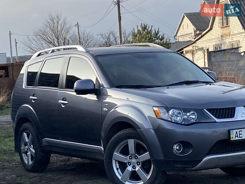 Внедорожник / Кроссовер Mitsubishi Outlander 2009 в Днепре фото 4 Внедорожник / Кроссовер Mitsubishi Outlander 2009 в Днепре