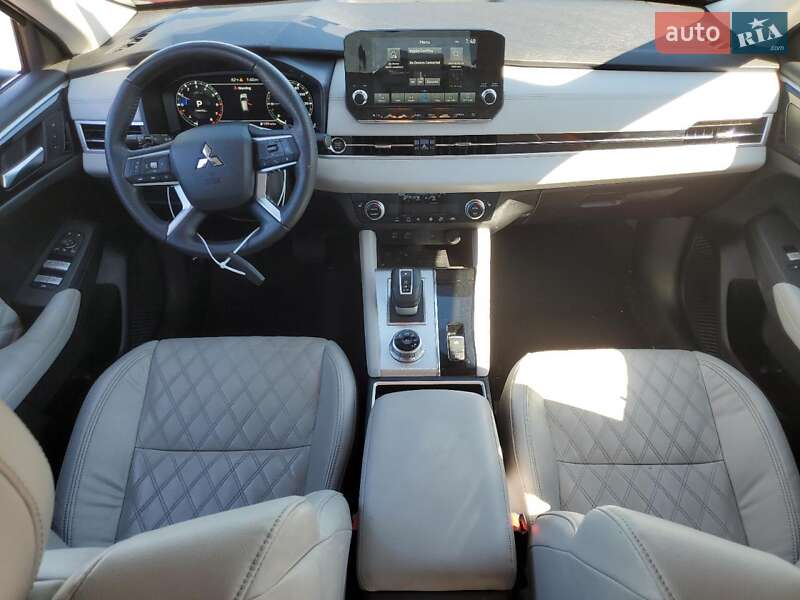 Внедорожник / Кроссовер Mitsubishi Outlander 2022 в Виннице фото 8 Внедорожник / Кроссовер Mitsubishi Outlander 2022 в Виннице