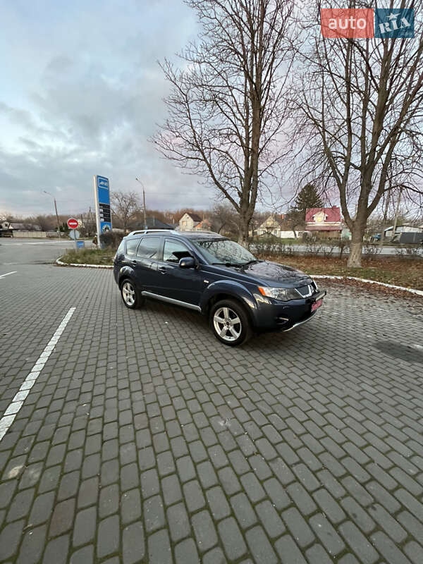 Внедорожник / Кроссовер Mitsubishi Outlander 2008 в Луцке фото 16 Внедорожник / Кроссовер Mitsubishi Outlander 2008 в Луцке