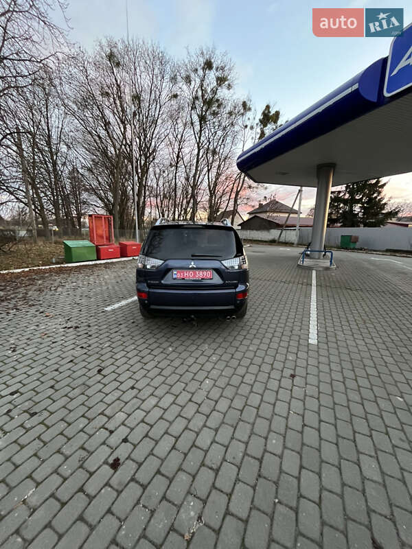 Внедорожник / Кроссовер Mitsubishi Outlander 2008 в Луцке фото 19 Внедорожник / Кроссовер Mitsubishi Outlander 2008 в Луцке