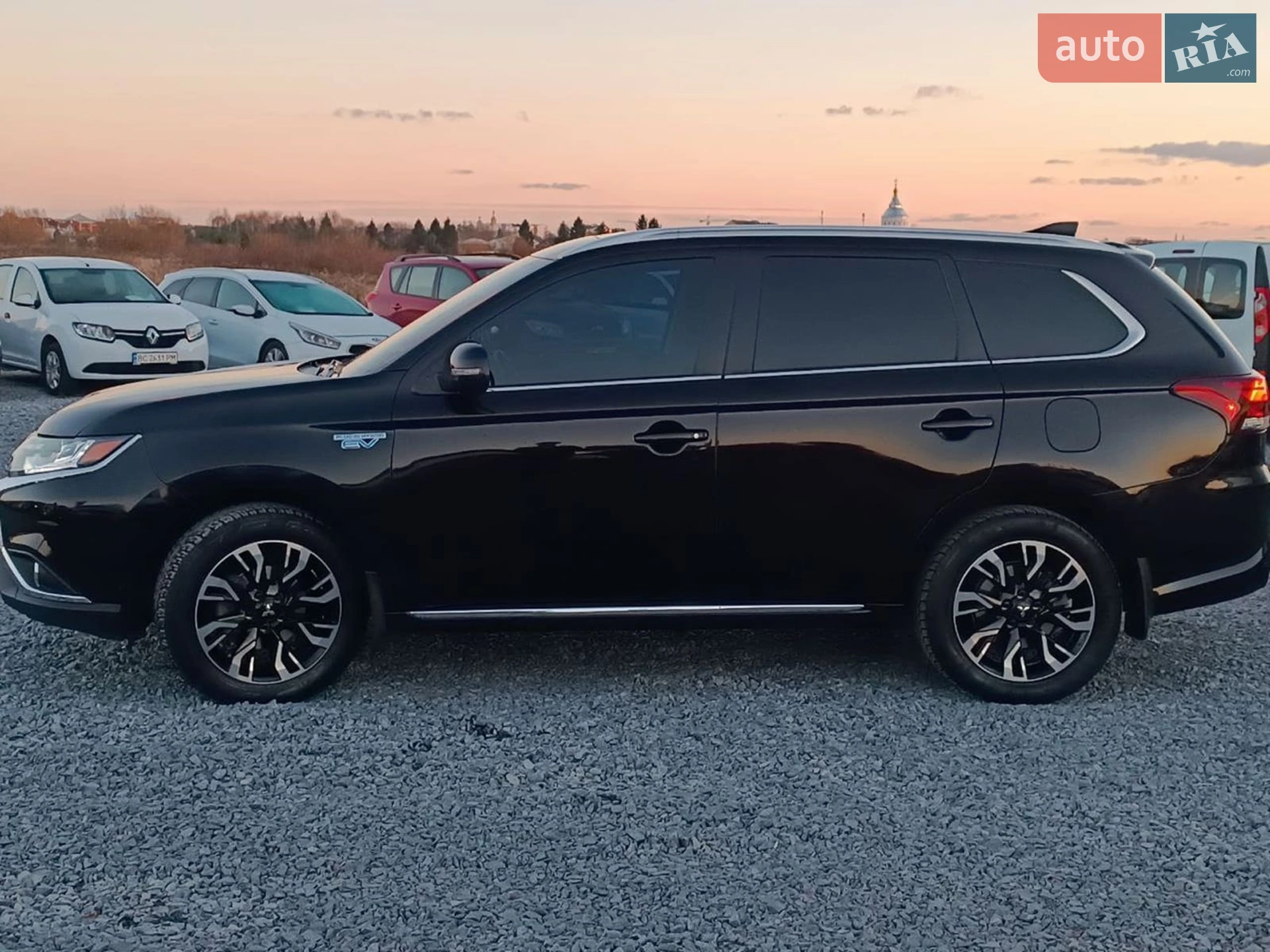 2018 Mitsubishi Outlander - мініатюра 3