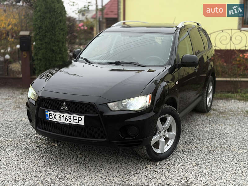 Внедорожник / Кроссовер Mitsubishi Outlander 2010 в Новой Ушице фото Внедорожник / Кроссовер Mitsubishi Outlander 2010 в Новой Ушице
