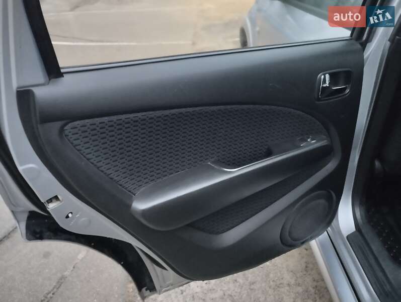 Внедорожник / Кроссовер Mitsubishi Outlander 2009 в Нежине