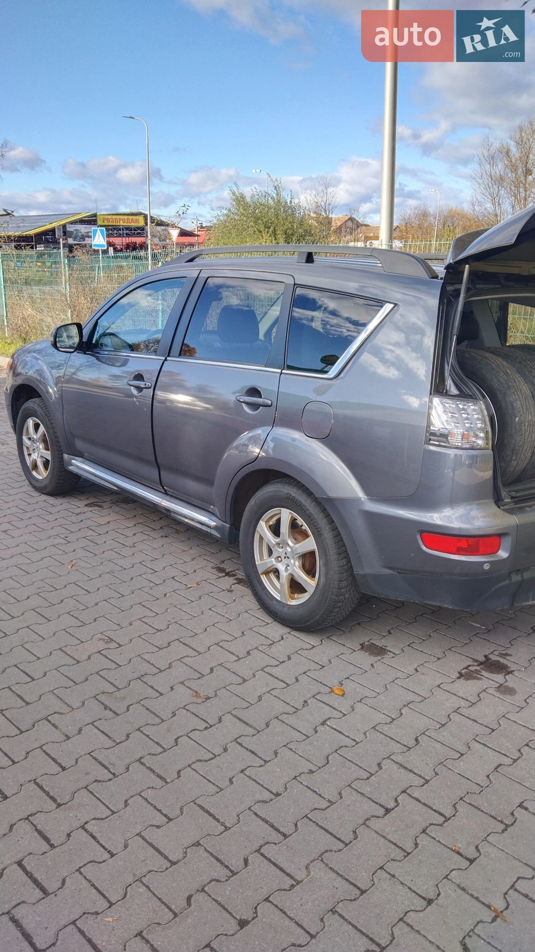 2010 Mitsubishi Outlander - мініатюра 15