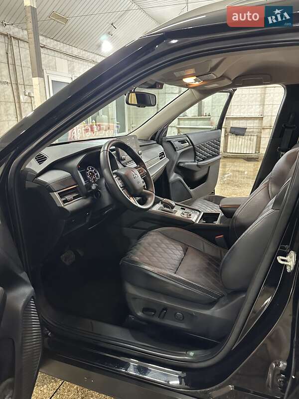 Внедорожник / Кроссовер Mitsubishi Outlander 2022 в Харькове фото 22 Внедорожник / Кроссовер Mitsubishi Outlander 2022 в Харькове