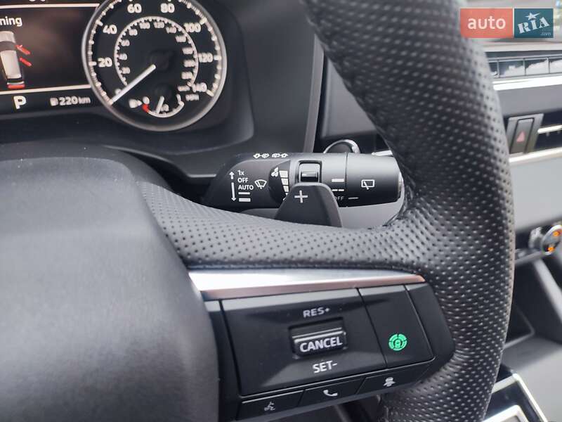 Внедорожник / Кроссовер Mitsubishi Outlander 2021 в Киеве