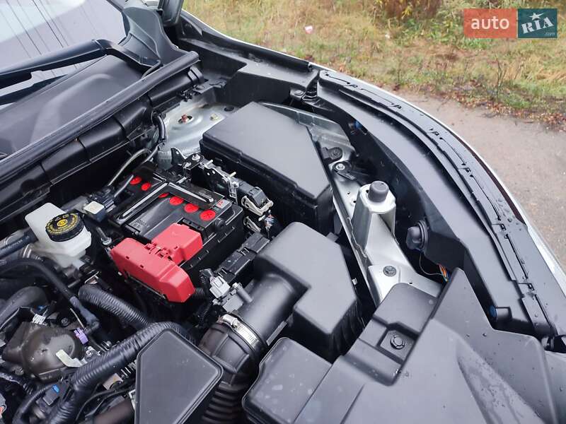 Внедорожник / Кроссовер Mitsubishi Outlander 2021 в Киеве