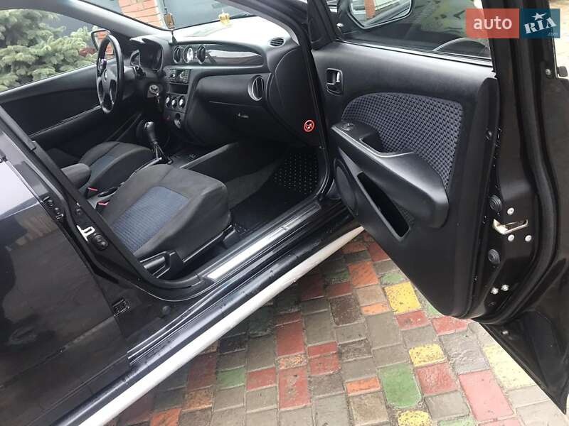 Внедорожник / Кроссовер Mitsubishi Outlander 2007 в Шумске фото 6 Внедорожник / Кроссовер Mitsubishi Outlander 2007 в Шумске