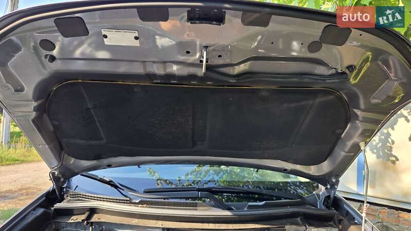 Позашляховик / Кросовер Mitsubishi Outlander 2016 в Харкові