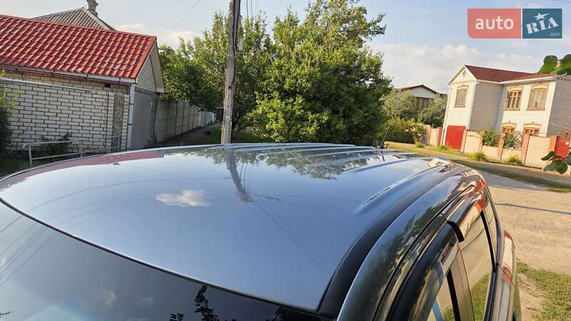 Позашляховик / Кросовер Mitsubishi Outlander 2016 в Харкові