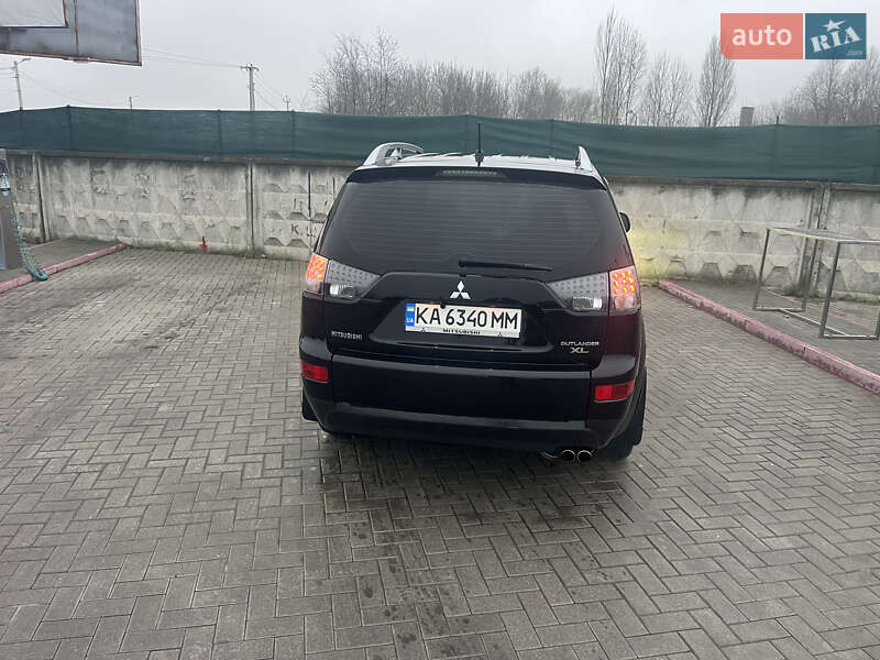 Внедорожник / Кроссовер Mitsubishi Outlander 2008 в Борисполе