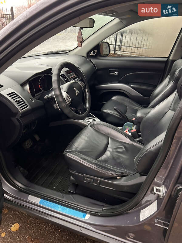 Внедорожник / Кроссовер Mitsubishi Outlander 2008 в Умани фото 22 Внедорожник / Кроссовер Mitsubishi Outlander 2008 в Умани
