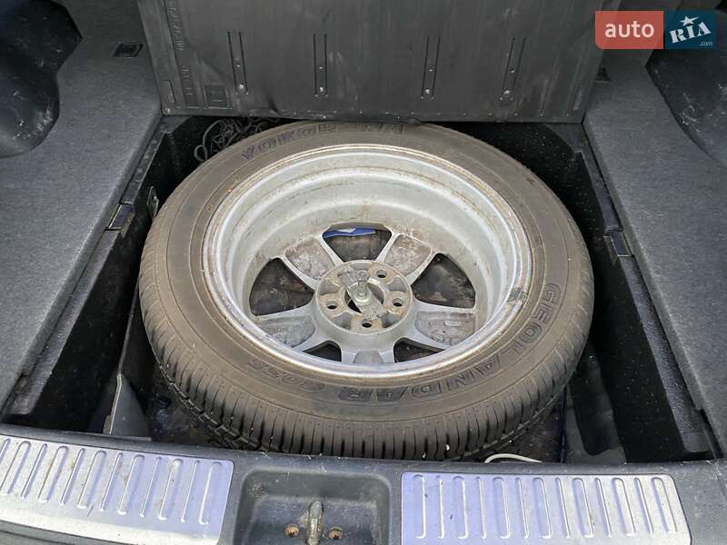 Внедорожник / Кроссовер Mitsubishi Outlander 2008 в Славутиче