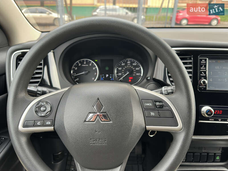 Позашляховик / Кросовер Mitsubishi Outlander 2020 в Білій Церкві